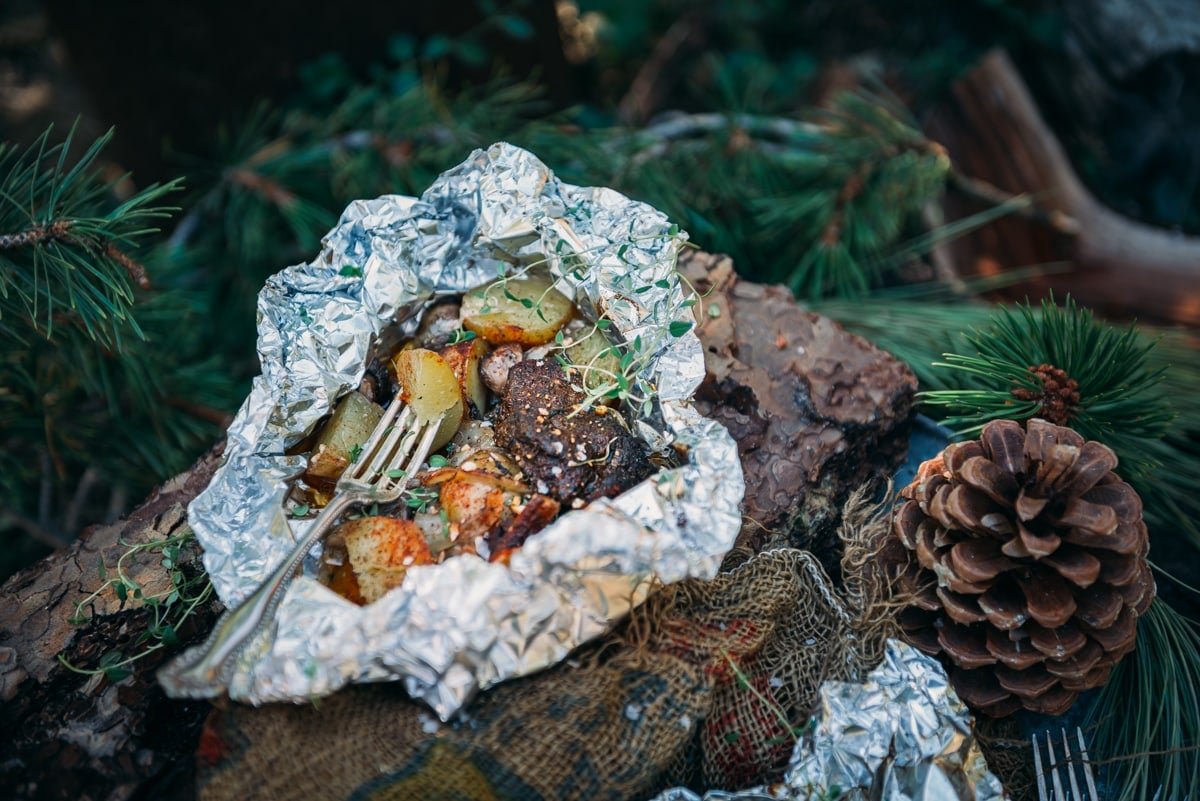 Steak in Foil Packets with Potatoes